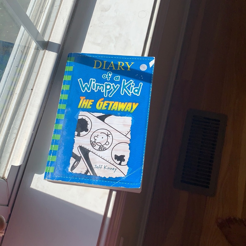 PERFECT CONDITION DIARY OF A WIMPY KID THE GETAWAY